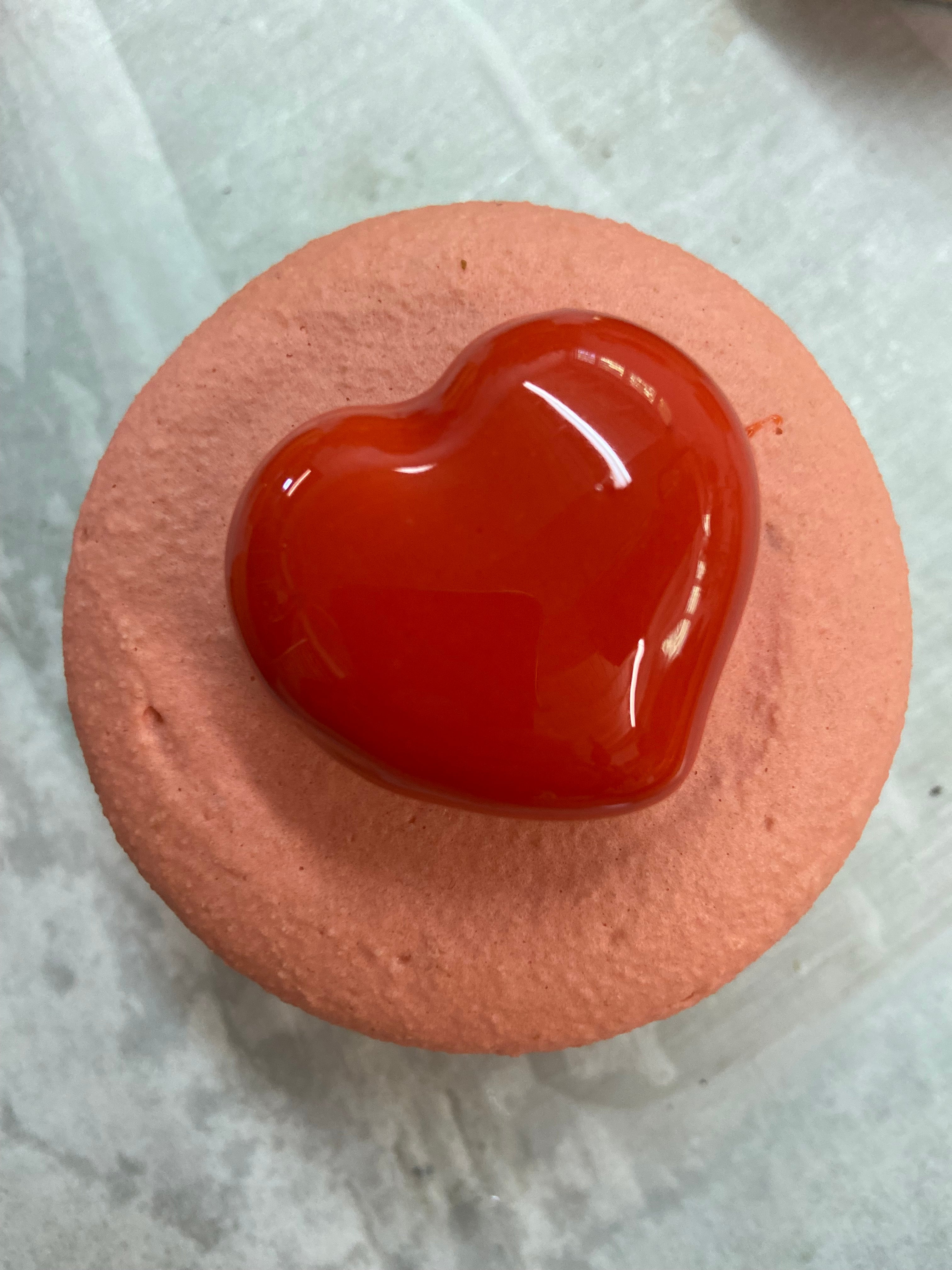 Valentines Macaroon - AGU